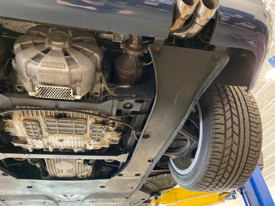 Днище и подвеска Ferrari F355 Spider 1995 года  (фото 132 из 149)